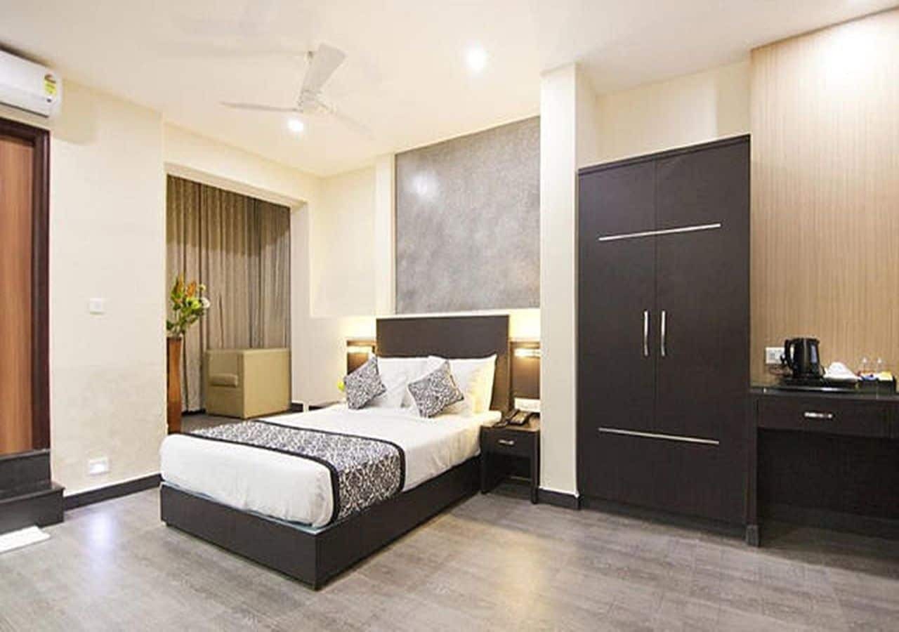 Comfy Luxury Hotel Bangalore Exterior foto